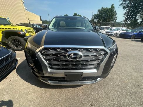 Used 2020 Hyundai Palisade Limited FWD image 2