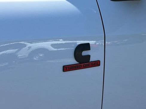 New 2026 RAM 2500 Laramie AWD/4WD image 11
