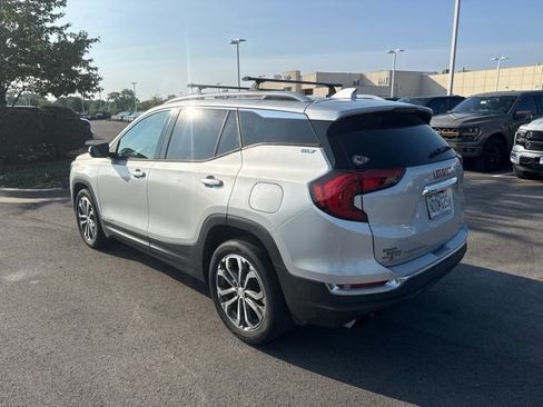 Used 2019 GMC Terrain SLT w/ Preferred Package AWD/4WD image 4