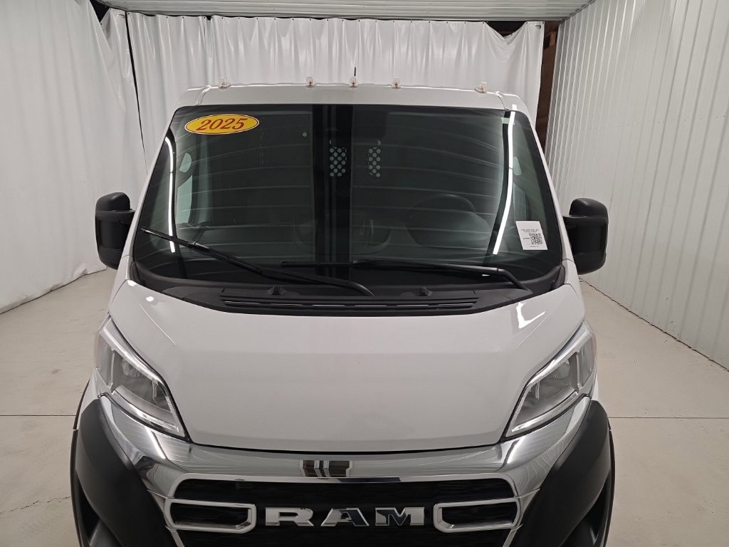 Used 2025 RAM ProMaster 2500 w/ U-Haul Equipment Group FWD image 9