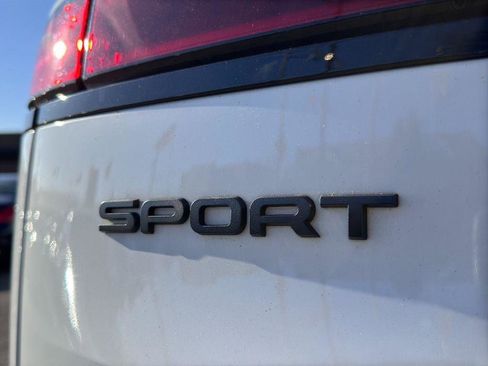 Used 2023 Land Rover Range Rover Sport SE Dynamic image 7