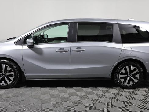 Used 2026 Honda Odyssey EX-L image 9