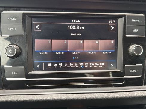 Used 2019 Volkswagen Jetta S image 22