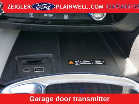 Used 2023 Buick Enclave Essence w/ Experience Buick Package AWD/4WD image 24