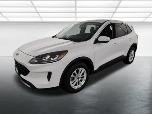 Used 2020 Ford Escape SE AWD/4WD image 2