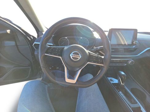Used 2020 Nissan Altima 2.5 SR image 13