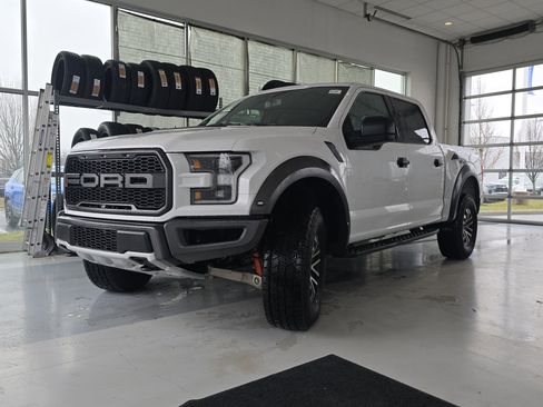 Used 2020 Ford F150 Raptor image 11