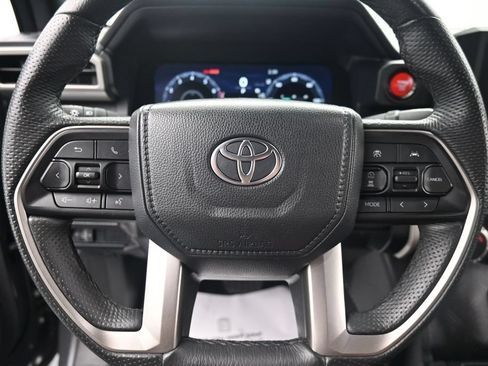 Used 2024 Toyota Tacoma TRD Off-Road AWD/4WD image 24