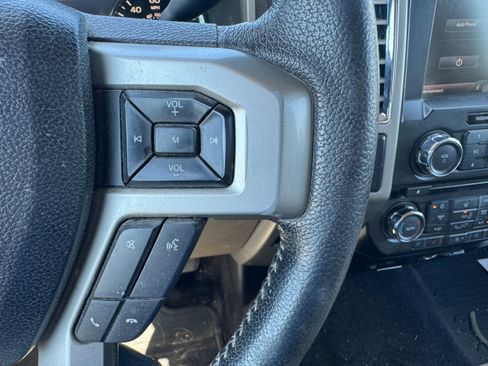 Used 2015 Ford F150 Lariat AWD/4WD image 16