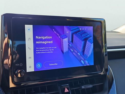 Used 2024 Toyota Corolla SE image 16