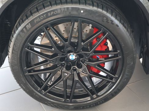 New 2025 BMW X5 M Competition w/ Executive Package image 6
