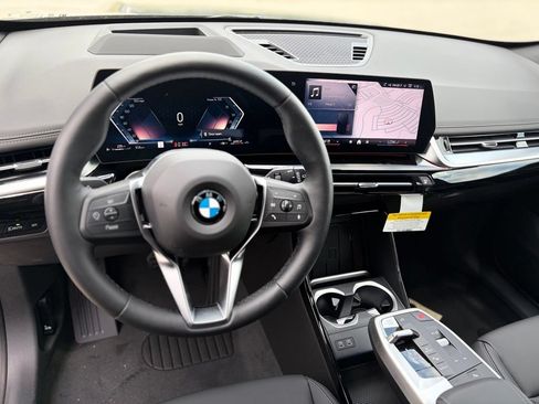 New 2026 BMW X1 xDrive28i w/ Technology Package AWD/4WD image 10