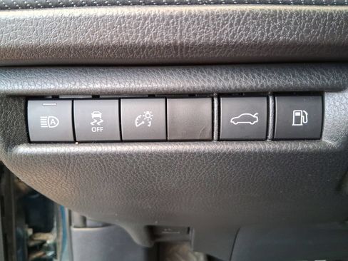 Used 2025 Toyota Camry SE w/ Convenience Package AWD/4WD image 25