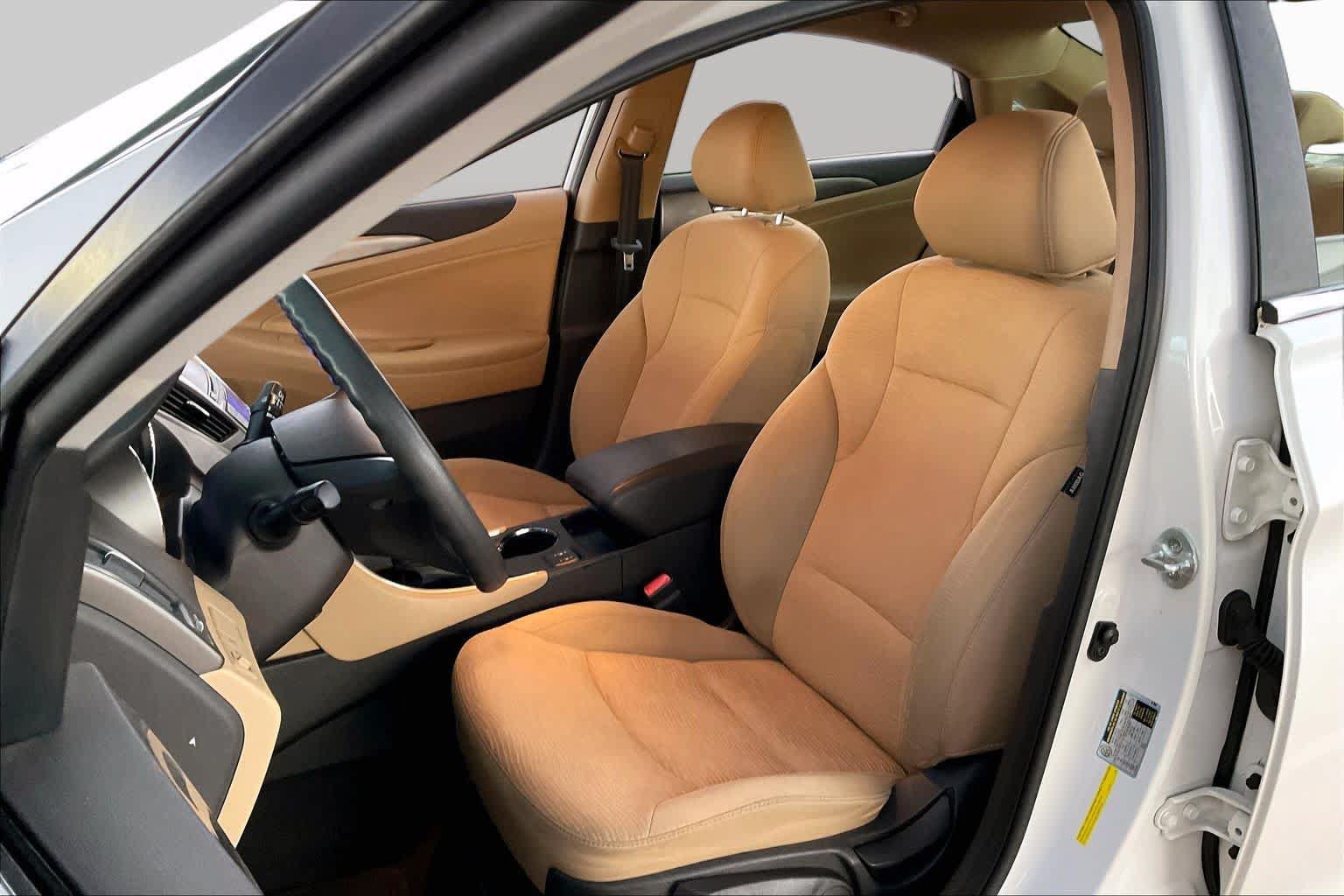 Used 2013 Hyundai Sonata Hybrid FWD image 8