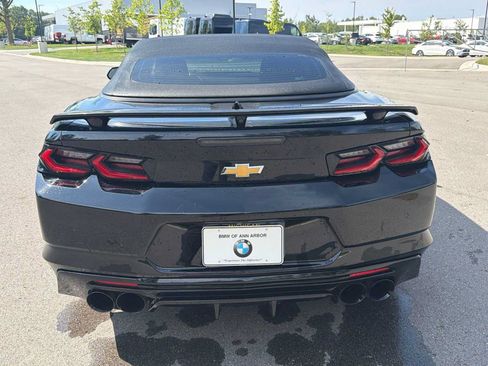 Used 2019 Chevrolet Camaro SS RWD image 28