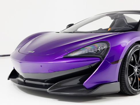 Used 2020 McLaren 600LT Spider RWD image 65