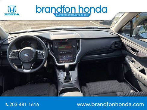 Used 2025 Subaru Outback AWD/4WD image 12