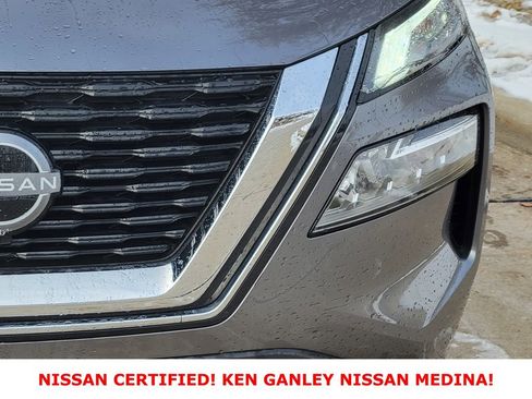 Certified 2023 Nissan Rogue SV image 10