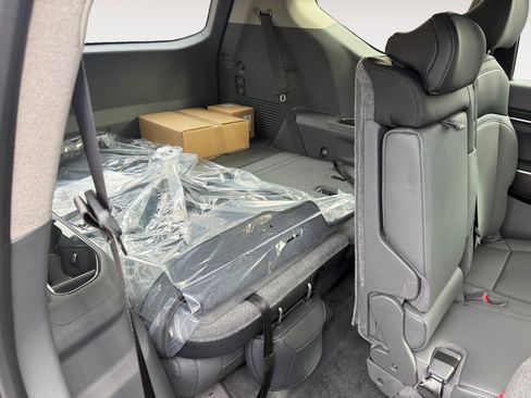 New 2026 Kia EV9 Light image 19