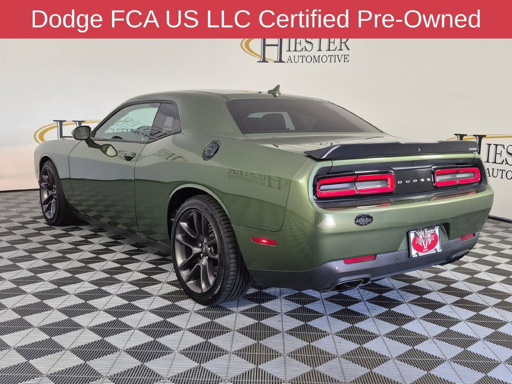 Used 2022 Dodge Challenger R/T Scat Pack RWD image 7