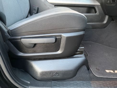 Used 2019 RAM 2500 Big Horn AWD/4WD image 31