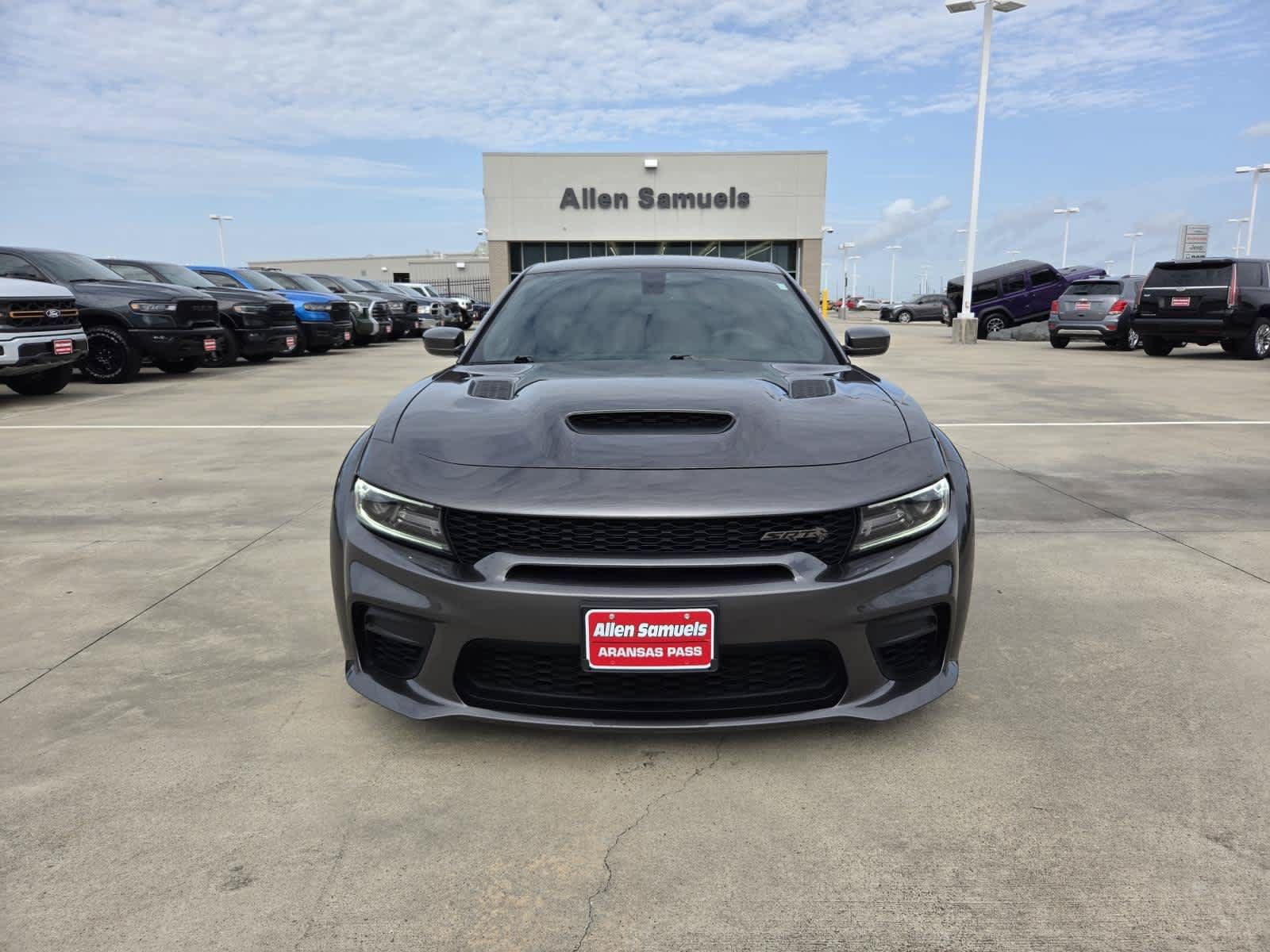 Used 2021 Dodge Charger SRT Hellcat w/ Carbon/Suede Interior Package RWD image 8