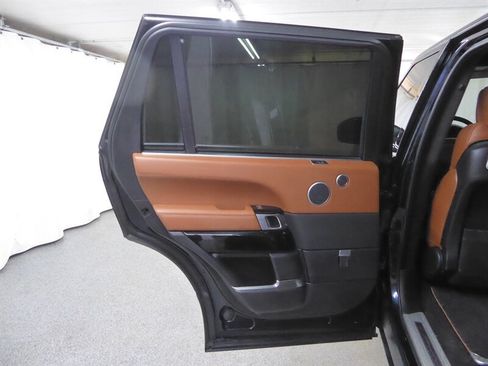 Used 2016 Land Rover Range Rover Long Wheelbase Autobiography AWD/4WD image 36