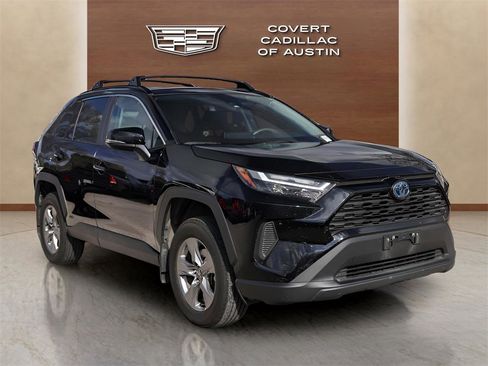 Used 2024 Toyota RAV4 XLE image 6