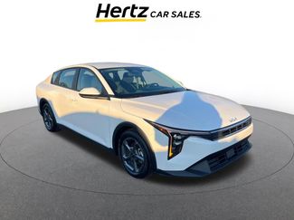 Used 2025 Kia K4 LXS video 1