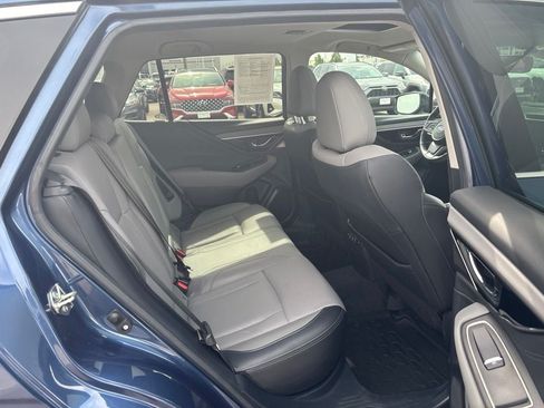 Used 2020 Subaru Outback Limited AWD/4WD image 40