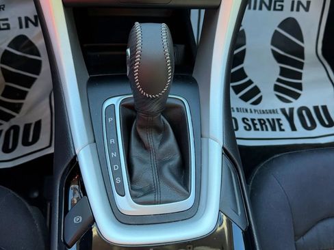 Used 2014 Ford Fusion SE w/ Equipment Group 201A image 15