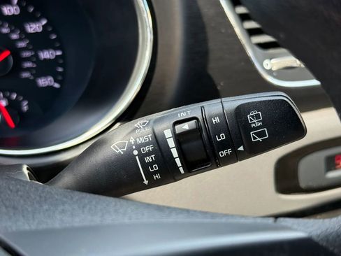 Used 2016 Kia Sedona LX w/ LX Convenience Package FWD image 25