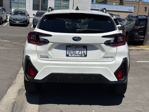 Certified 2025 Subaru Crosstrek 2.5i Limited w/ Crosstrek Mirror Package AWD/4WD image 8