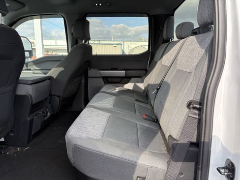 Used 2024 Ford F350 XLT w/ FX4 Off-Road Package image 6