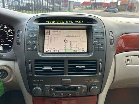 Used 2002 Lexus LS 430 RWD image 22