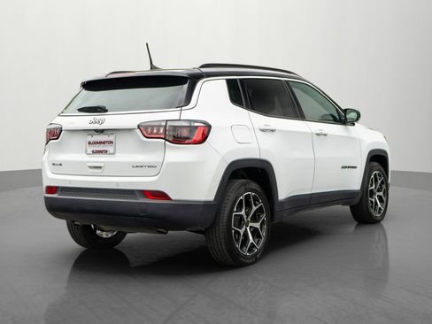 Used 2025 Jeep Compass Limited AWD/4WD image 9