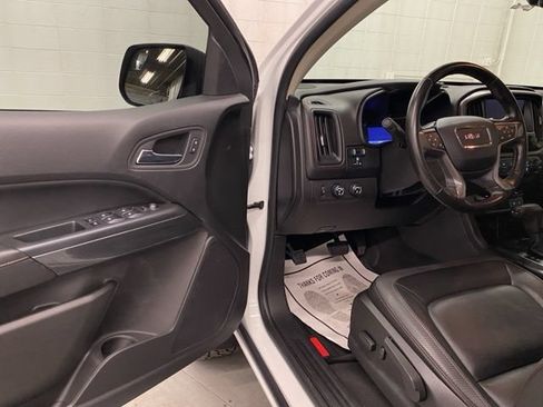 Used 2020 GMC Canyon All Terrain w/ All Terrain X Package AWD/4WD image 19