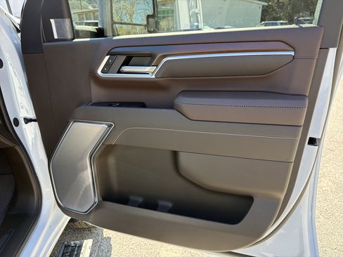 New 2026 GMC Sierra 3500 Denali w/ Denali Reserve Package image 19