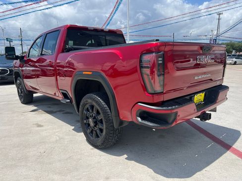 Used 2024 GMC Sierra 2500 AT4 w/ AT4 Premium Plus Package AWD/4WD image 5