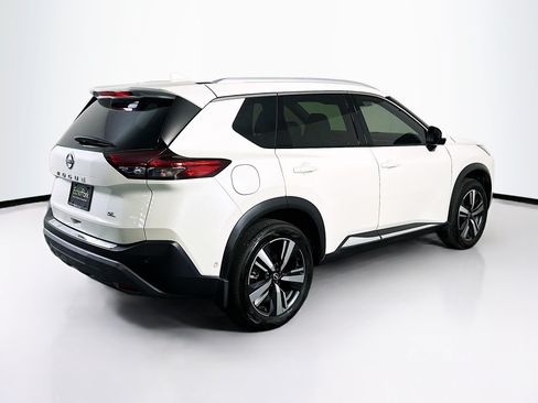 Used 2023 Nissan Rogue SL w/ SL Premium Package FWD image 9