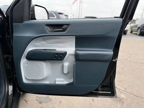 Certified 2022 Ford Maverick XLT image 16