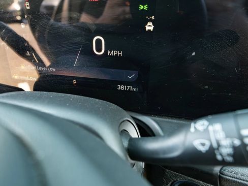 Used 2024 Buick Encore GX Preferred FWD image 44