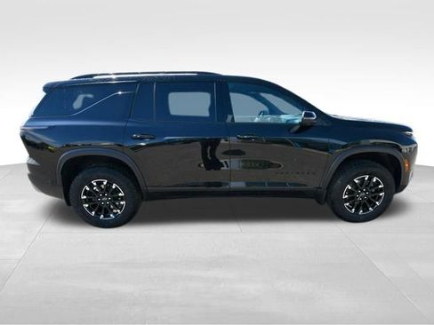 Used 2026 Chevrolet Traverse Z71 AWD/4WD image 8