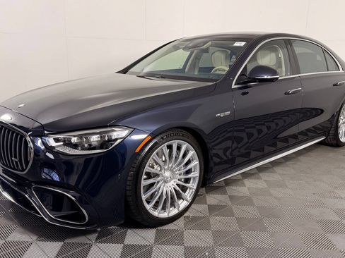 Used 2025 Mercedes-Benz S 63 AMG S image 4