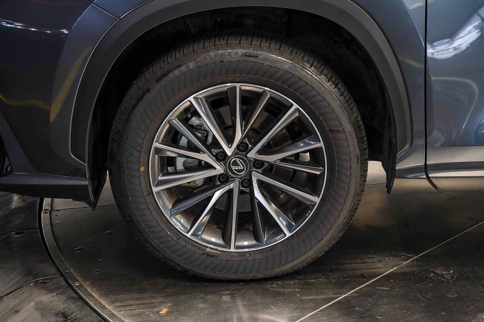 Used 2024 Lexus NX 350h AWD w/ Vision Package image 9