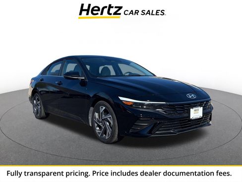 Used 2025 Hyundai Elantra Limited FWD image 1