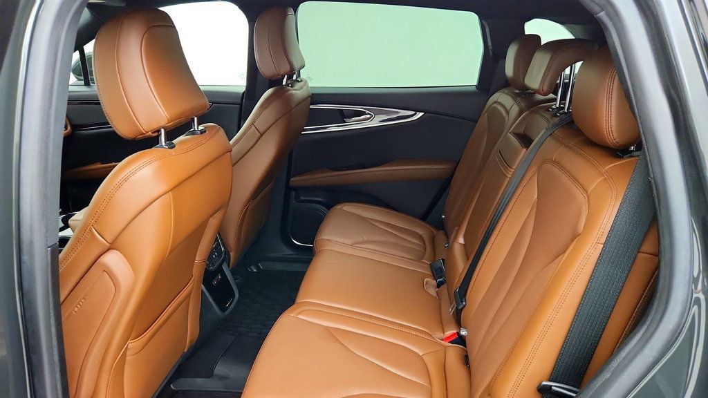Used 2023 Lincoln Nautilus Reserve AWD/4WD image 20