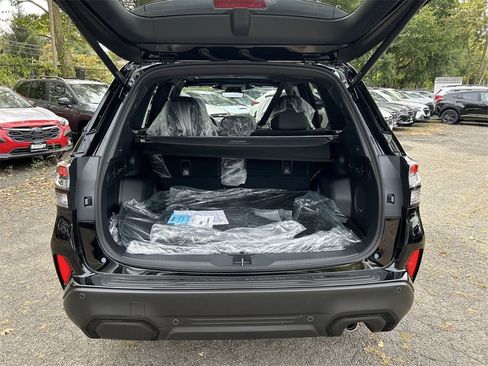 New 2025 Subaru Forester Touring image 17