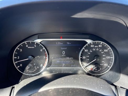 Used 2024 Nissan Altima 2.5 SV image 6