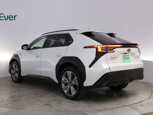 Used 2024 Subaru Solterra Touring image 17